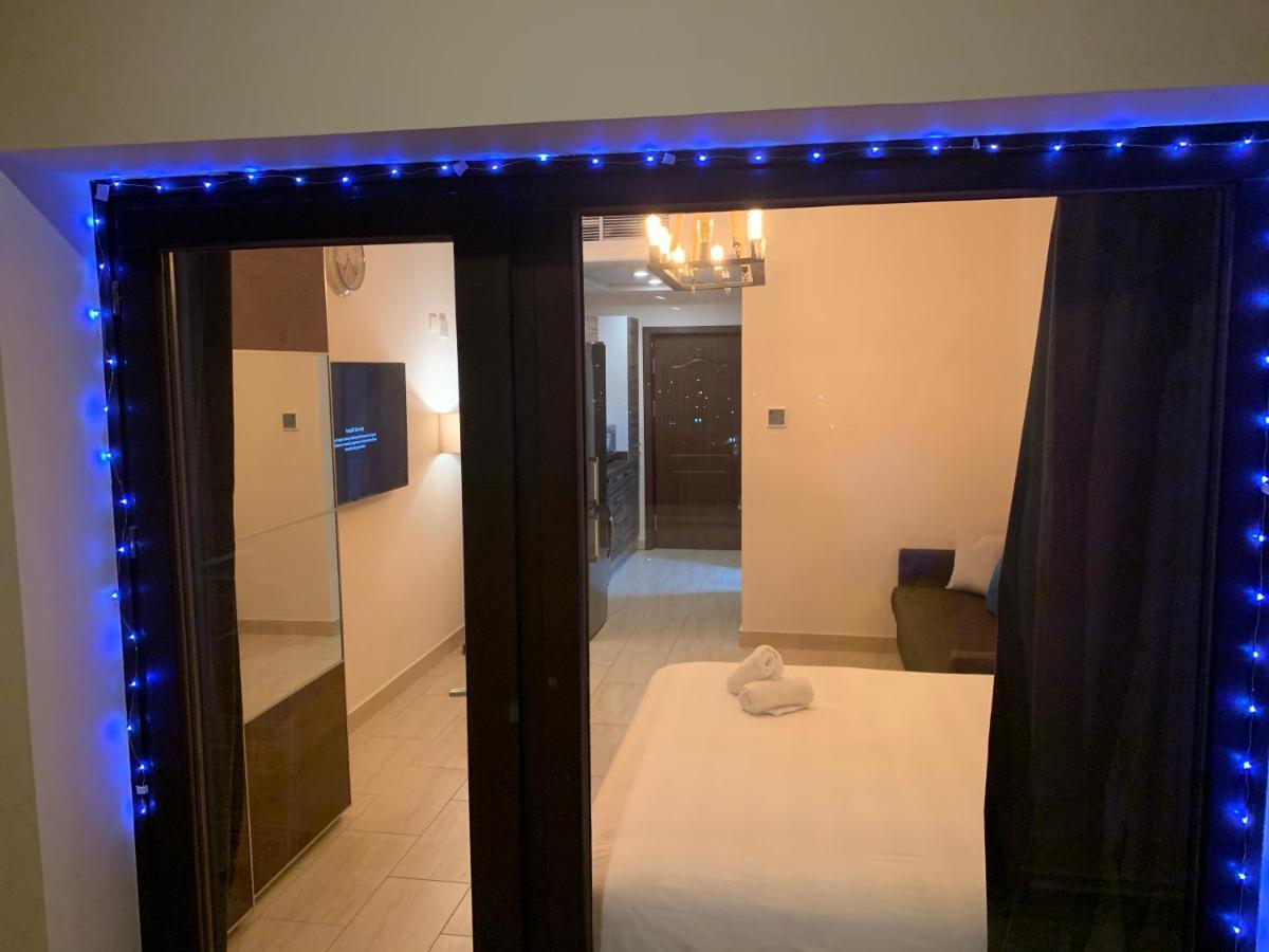Luxury Self-catering & Studios, Al Dau Heights Apartment