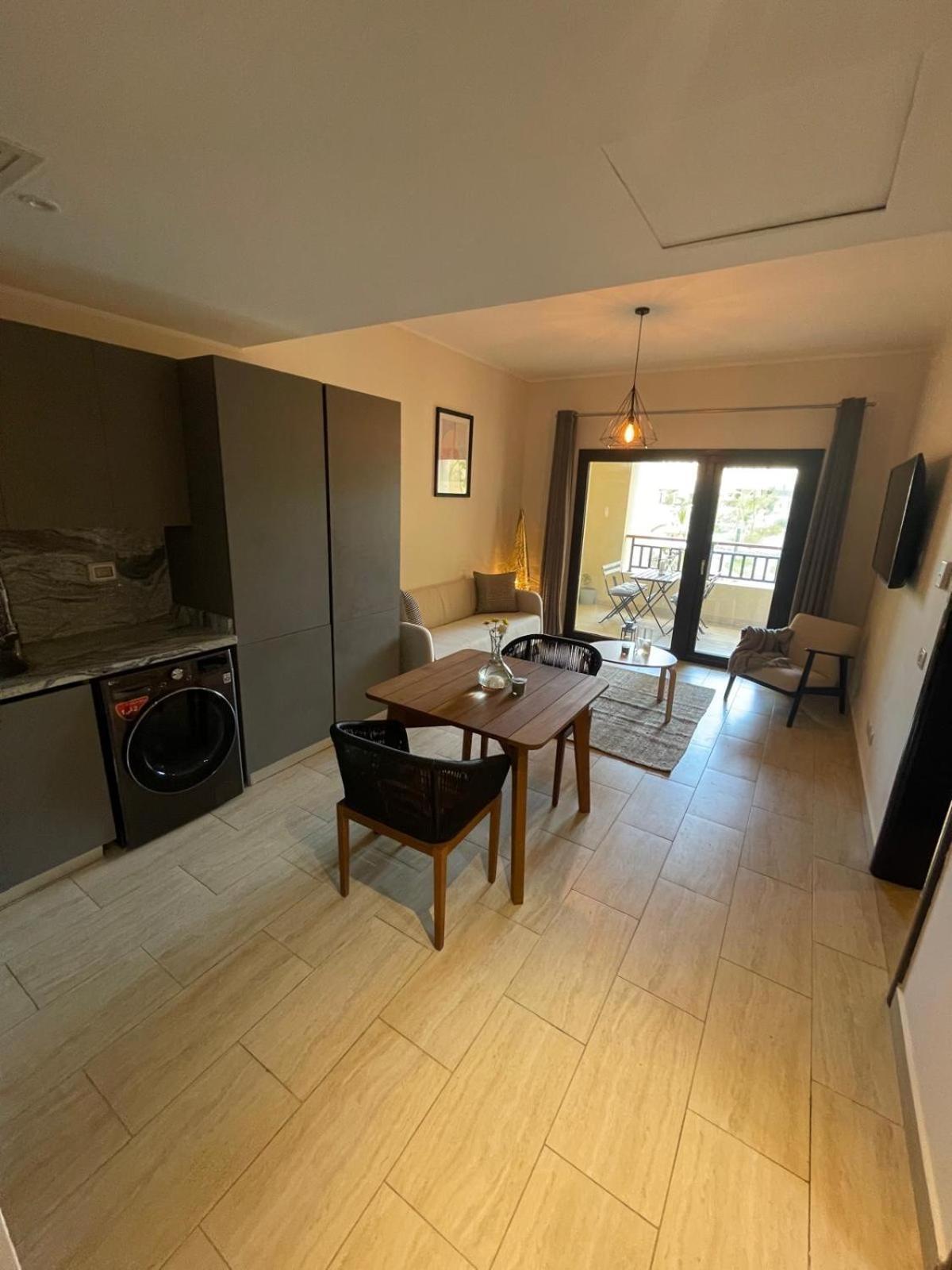 Luxury Self-catering & Studios, Al Dau Heights *