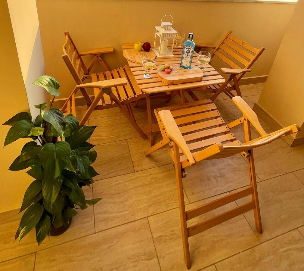 Luxury Self-catering & Studios, Al Dau Heights Apartament *