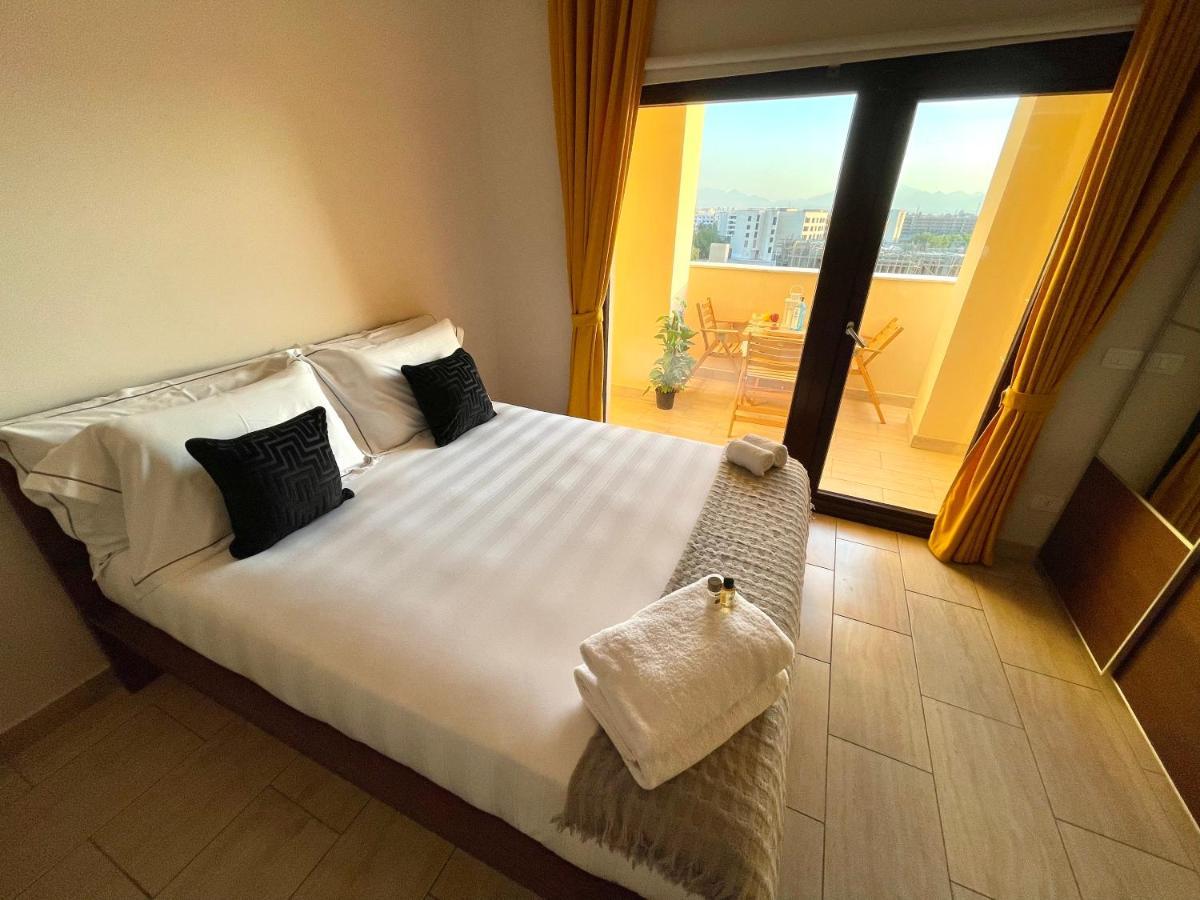 Luxury Self-catering & Studios, Al Dau Heights Appartement *