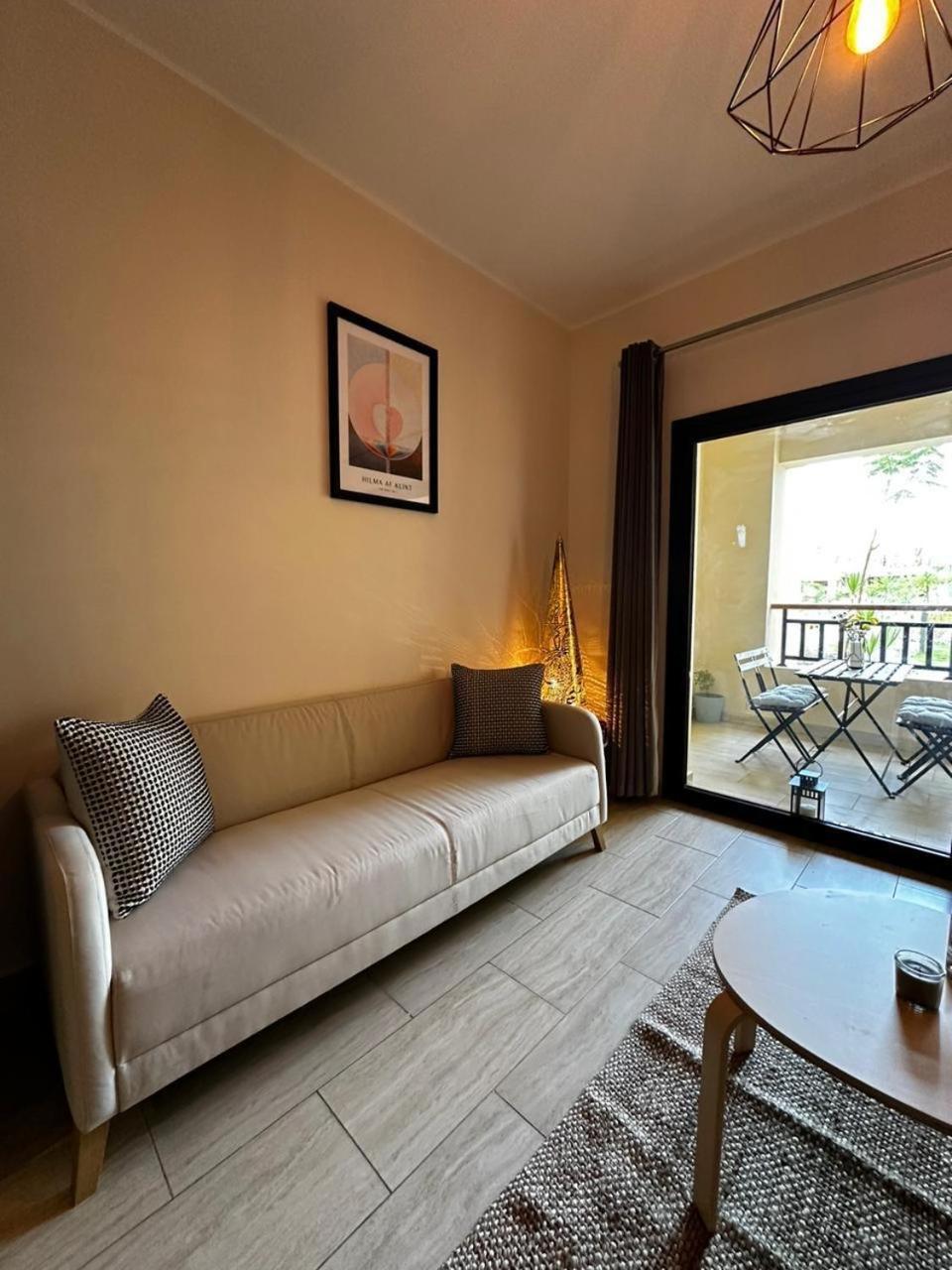 Luxury Self-catering & Studios, Al Dau Heights Appartement *